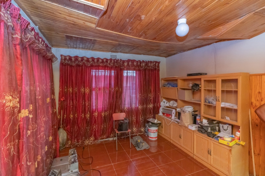 3 Bedroom Property for Sale in Maokeng Free State